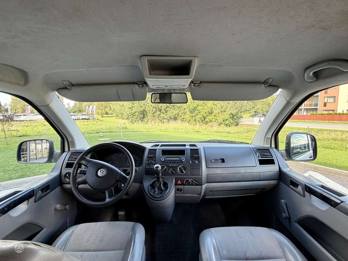 Volkswagen Transporter - 9