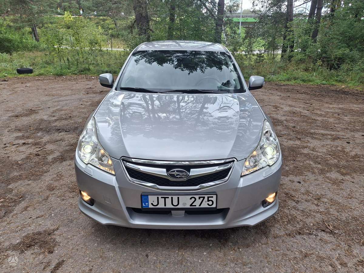 Subaru Legacy - 2