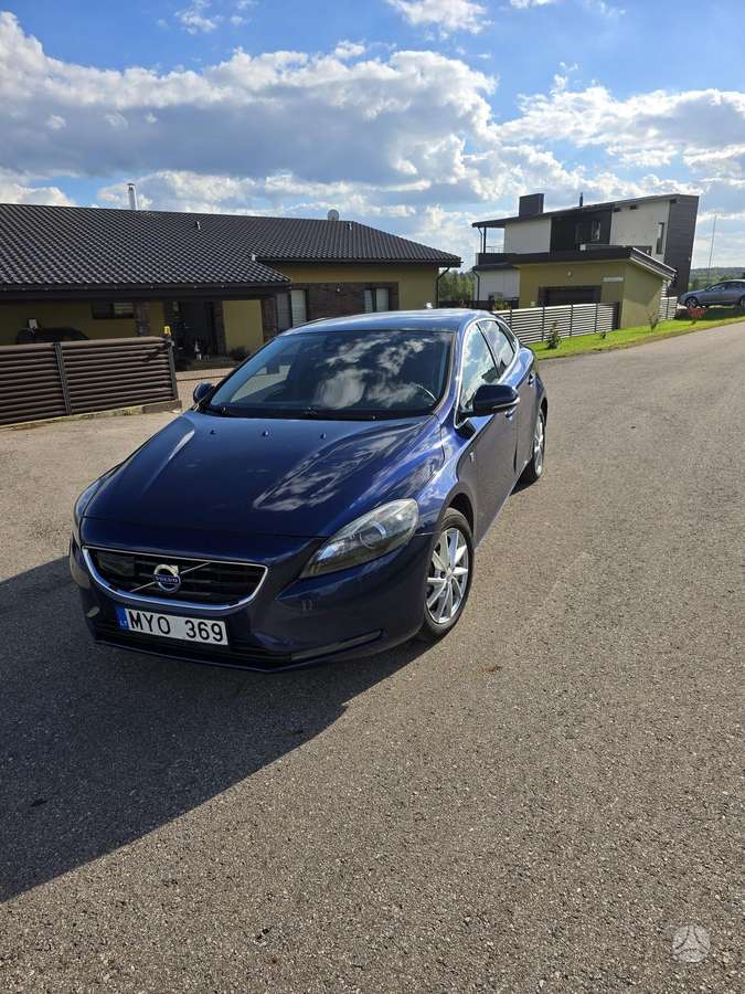 Volvo V40 - 6