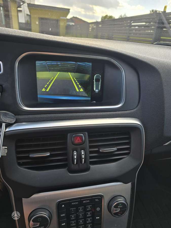 Volvo V40 - 12