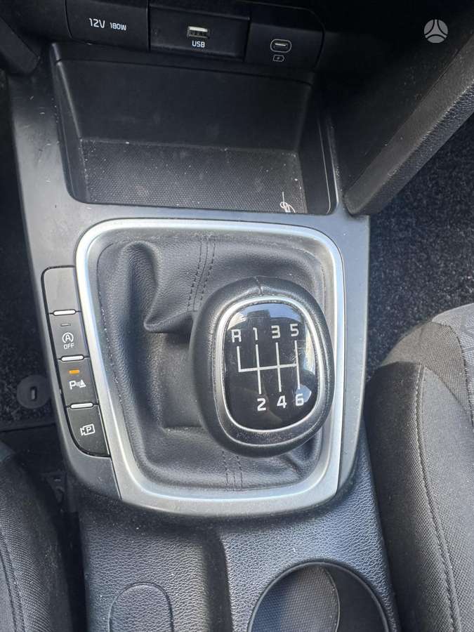 Kia Ceed, 1.0 l., hatchback