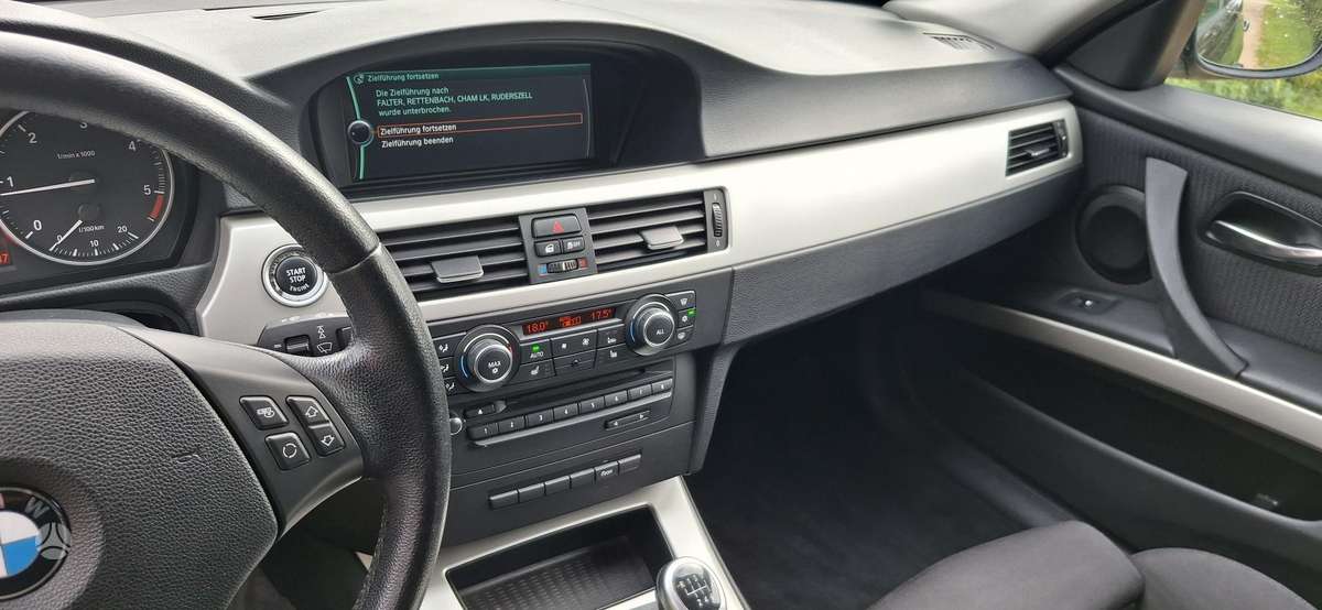 BMW 318, 2.0 l., universalas