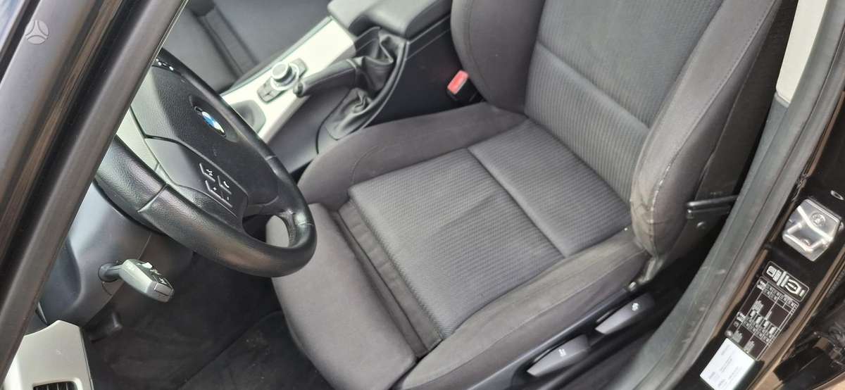 BMW 318, 2.0 l., wagon