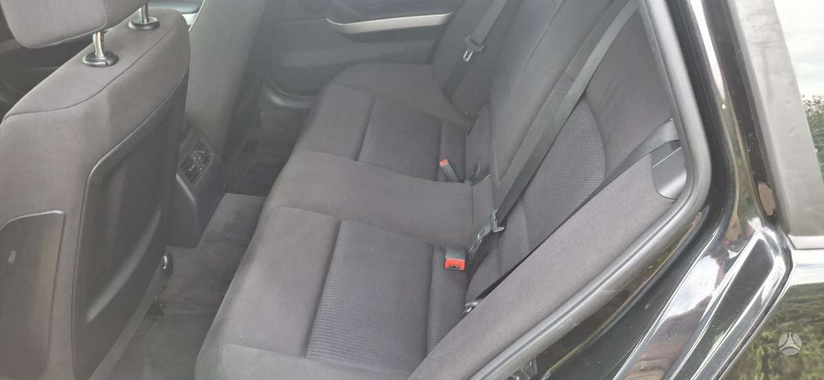 BMW 318, 2.0 l., wagon