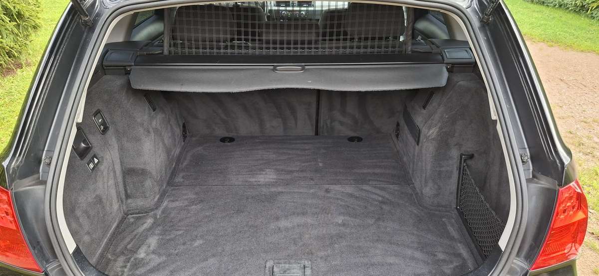 BMW 318, 2.0 l., wagon