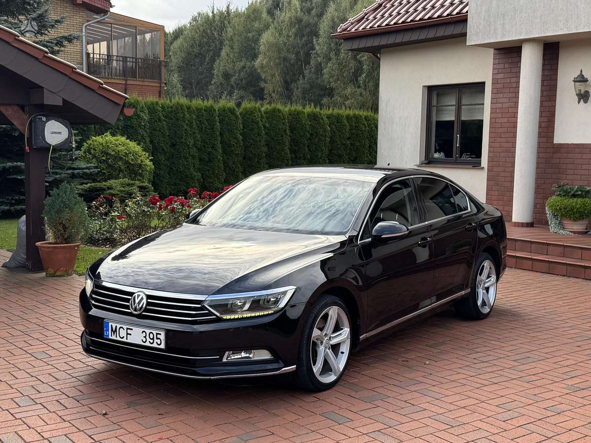 Volkswagen Passat - 4