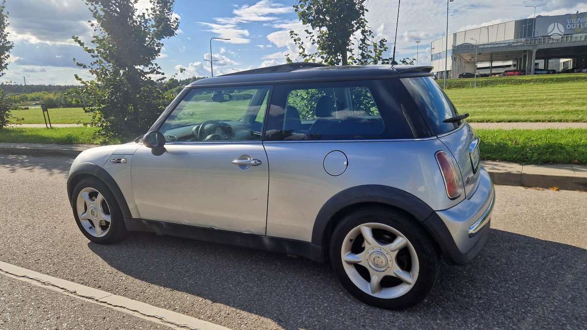 Mini Cooper, 1.6 l., Хэтчбек