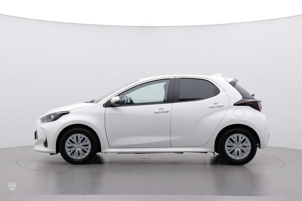 Toyota Yaris - 4