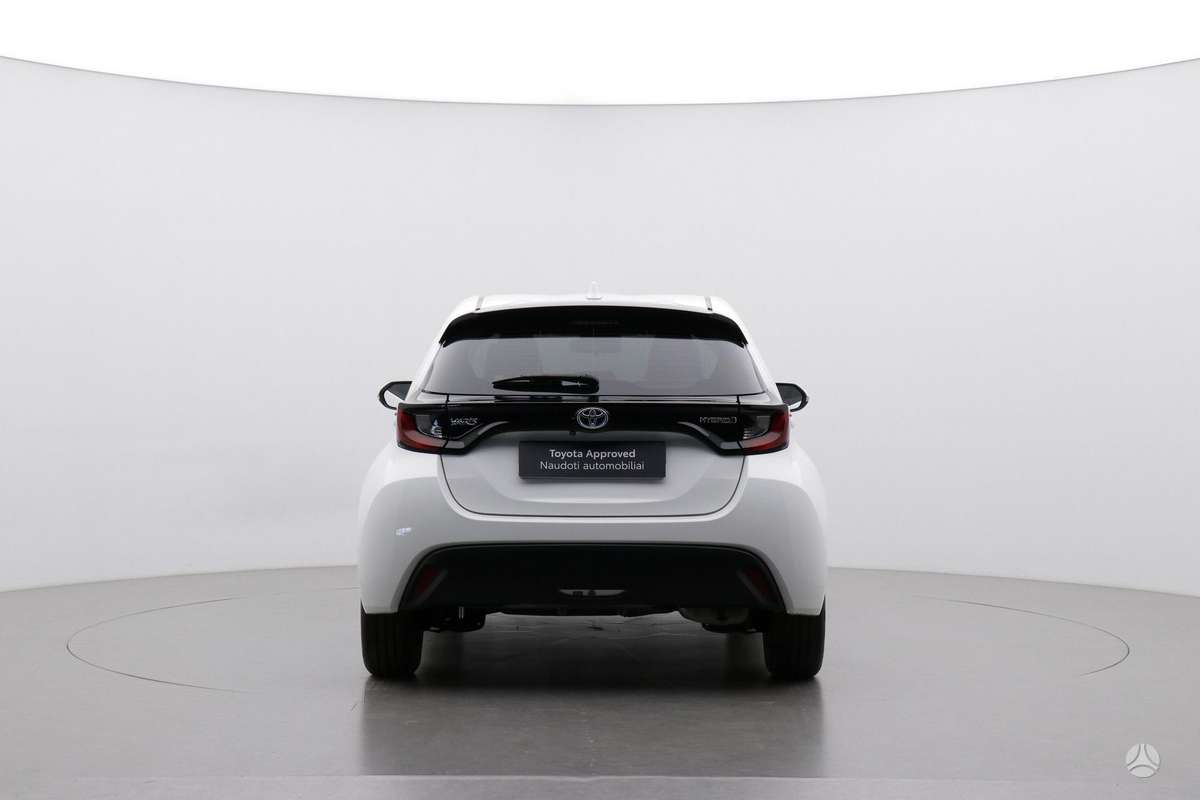 Toyota Yaris - 5