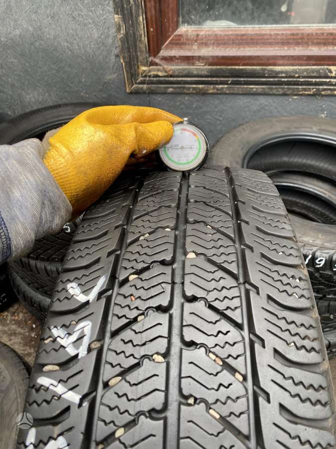 Semperit Van-Grip 3, зимние 195/65 R16