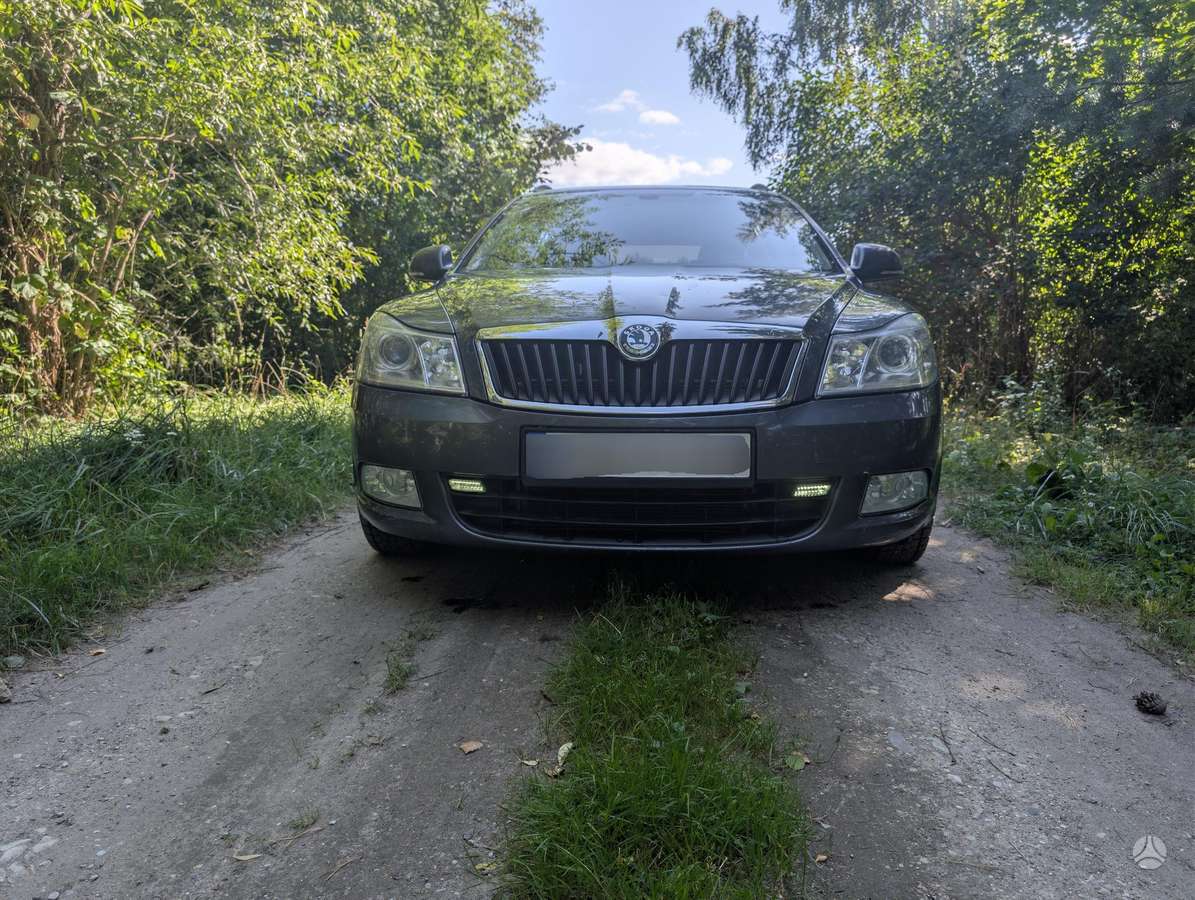 Škoda Octavia - 2