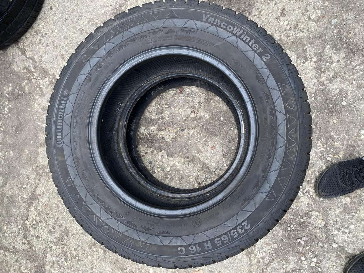Continental VancoWinter2, зимние 235/65 R16