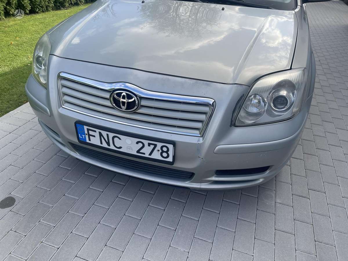 Toyota Avensis - 6