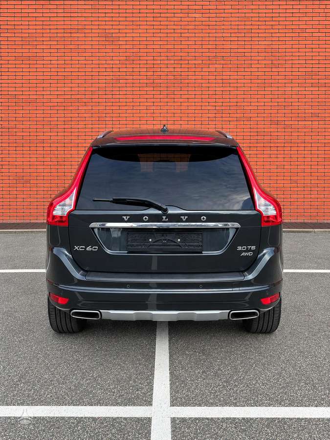 Volvo XC60 - 4