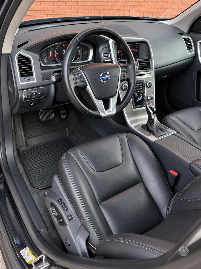 Volvo XC60 - 9