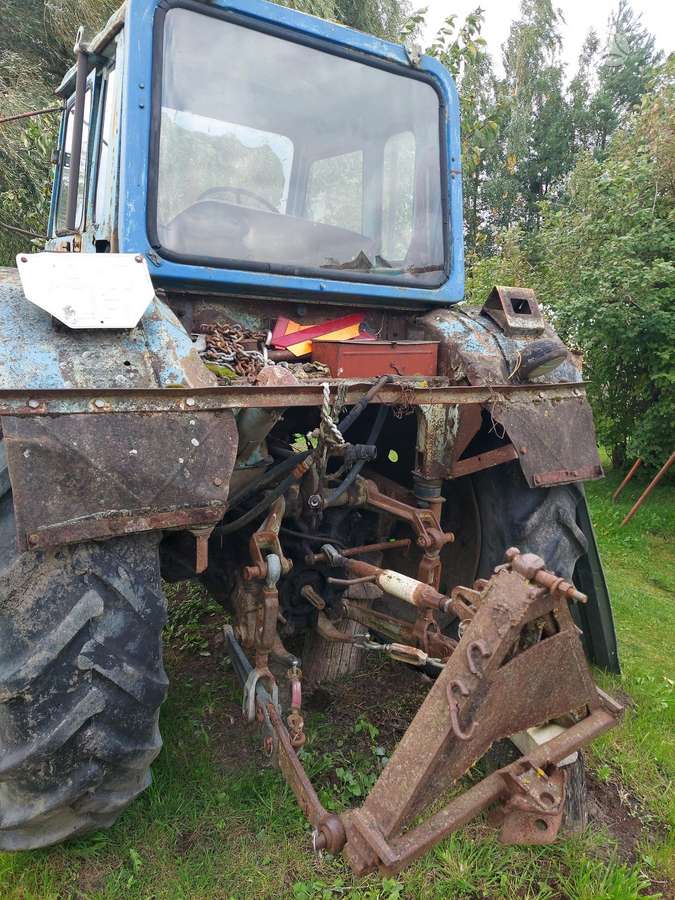 MTZ 52, tractors