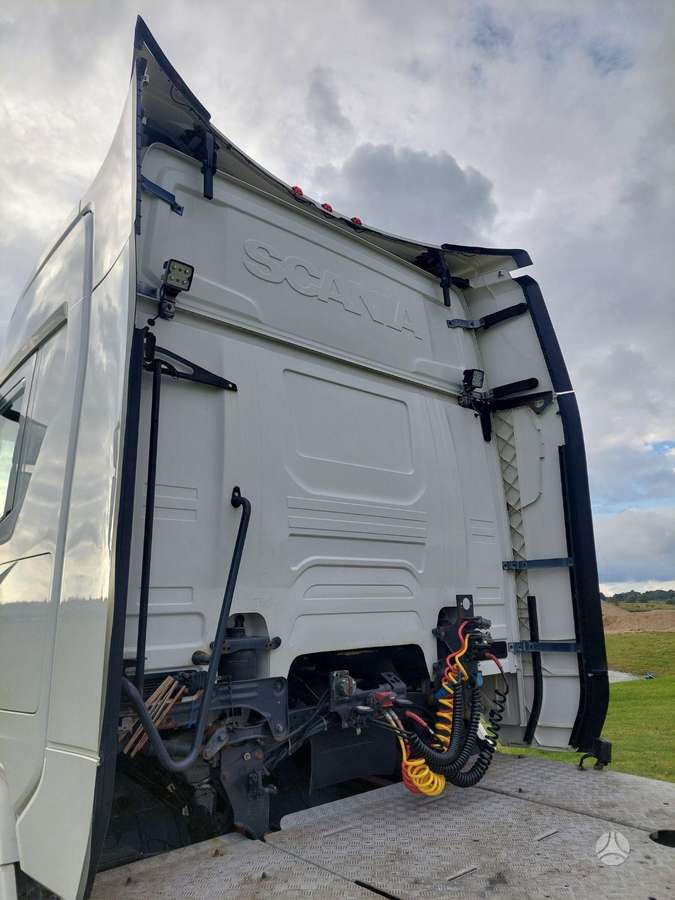 Scania R580, single sleeper