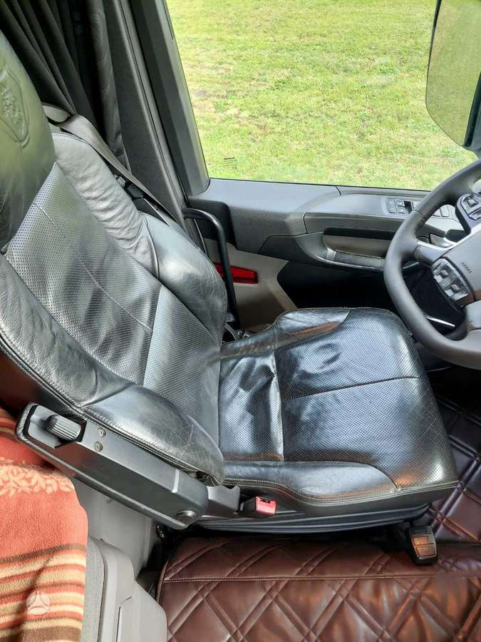 Scania R580, single sleeper