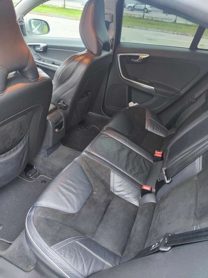 Volvo S60 - 5
