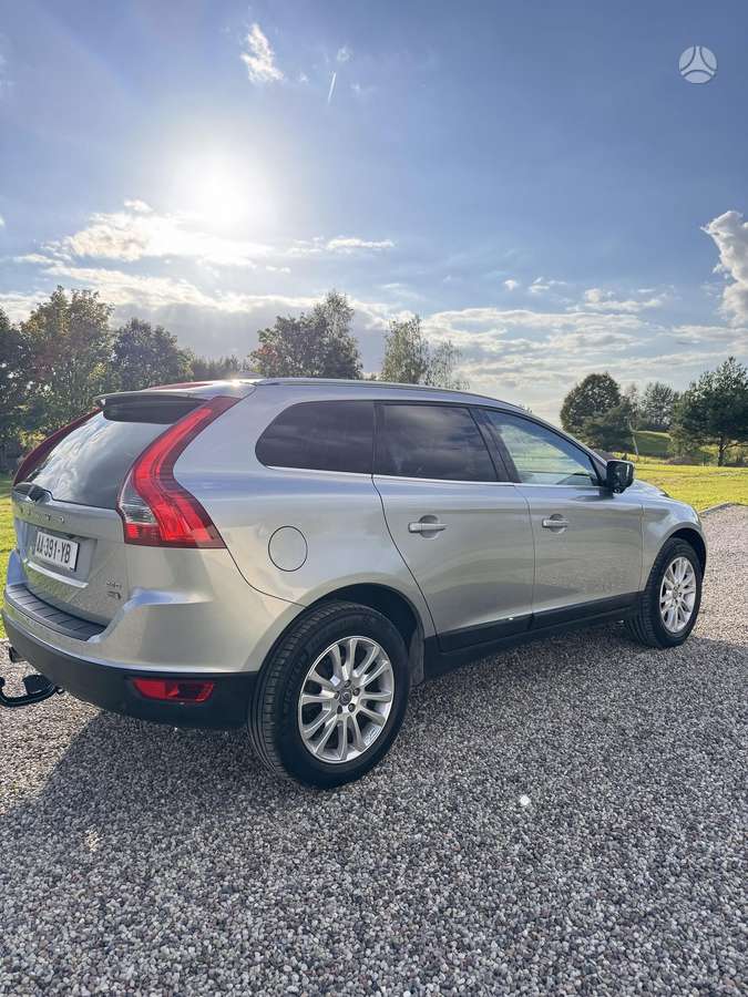 Volvo XC60 - 8