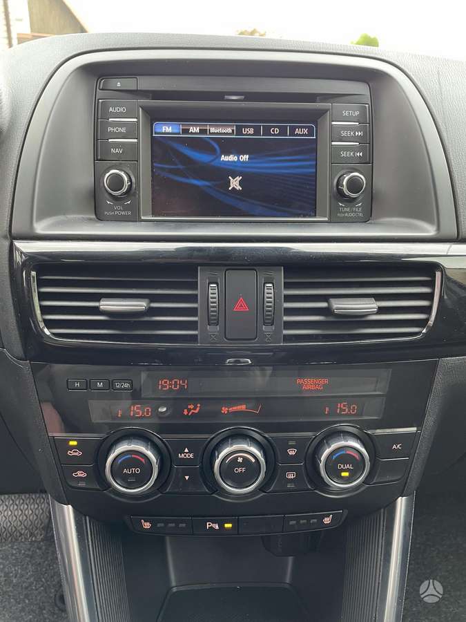 Mazda CX-5, 2.2 l., off-road / crossover