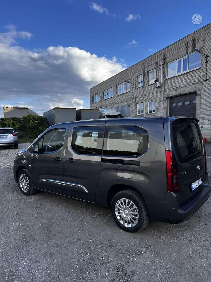 Toyota Proace City Verso - 1