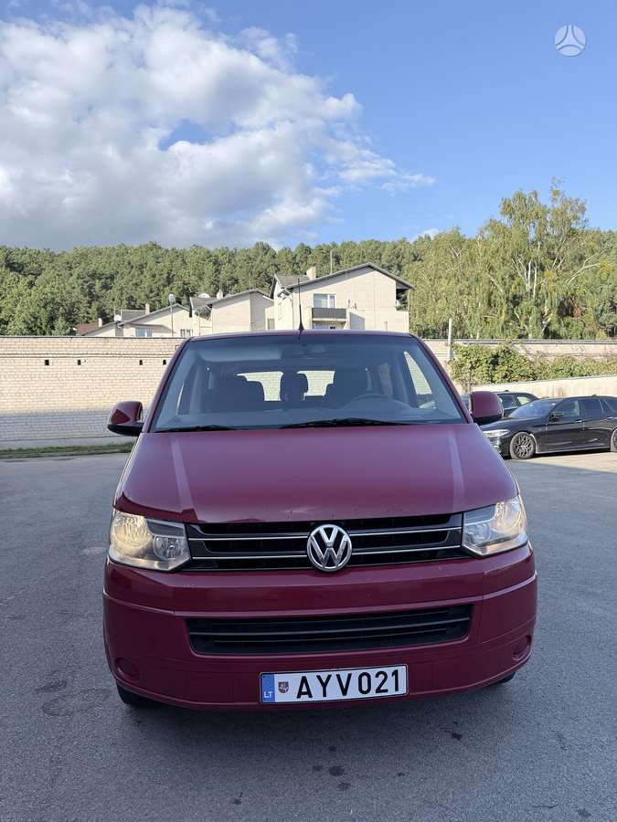 Volkswagen Caravelle - 9