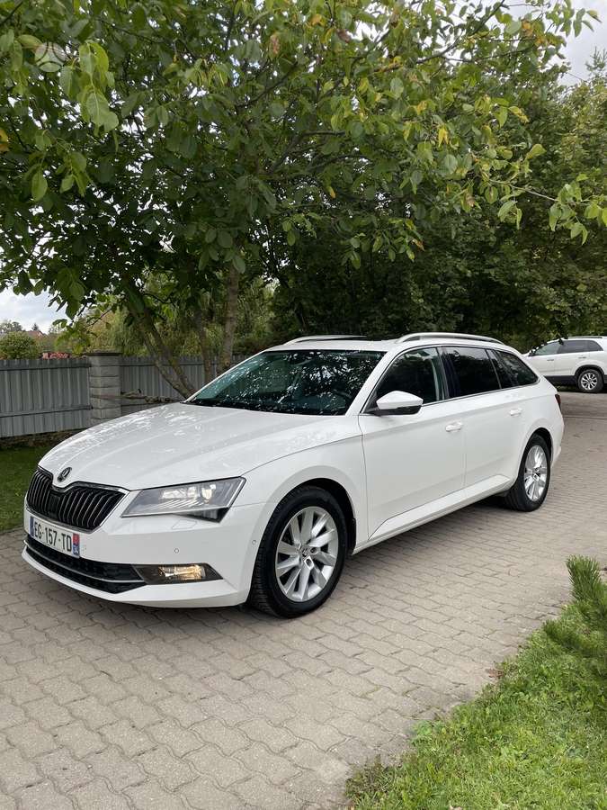 Škoda Superb - 1