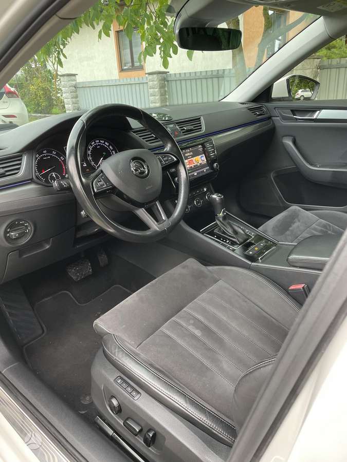 Škoda Superb - 11