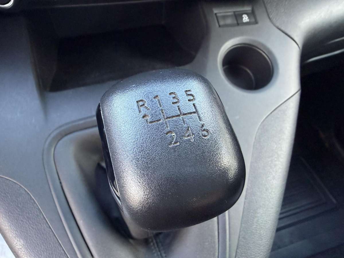 Toyota Proace City Verso - 9