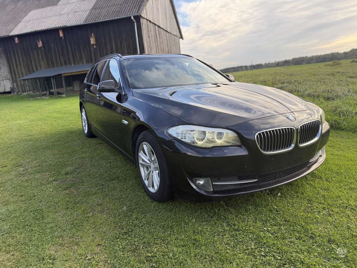 BMW 520, 2.0 l., Универсал
