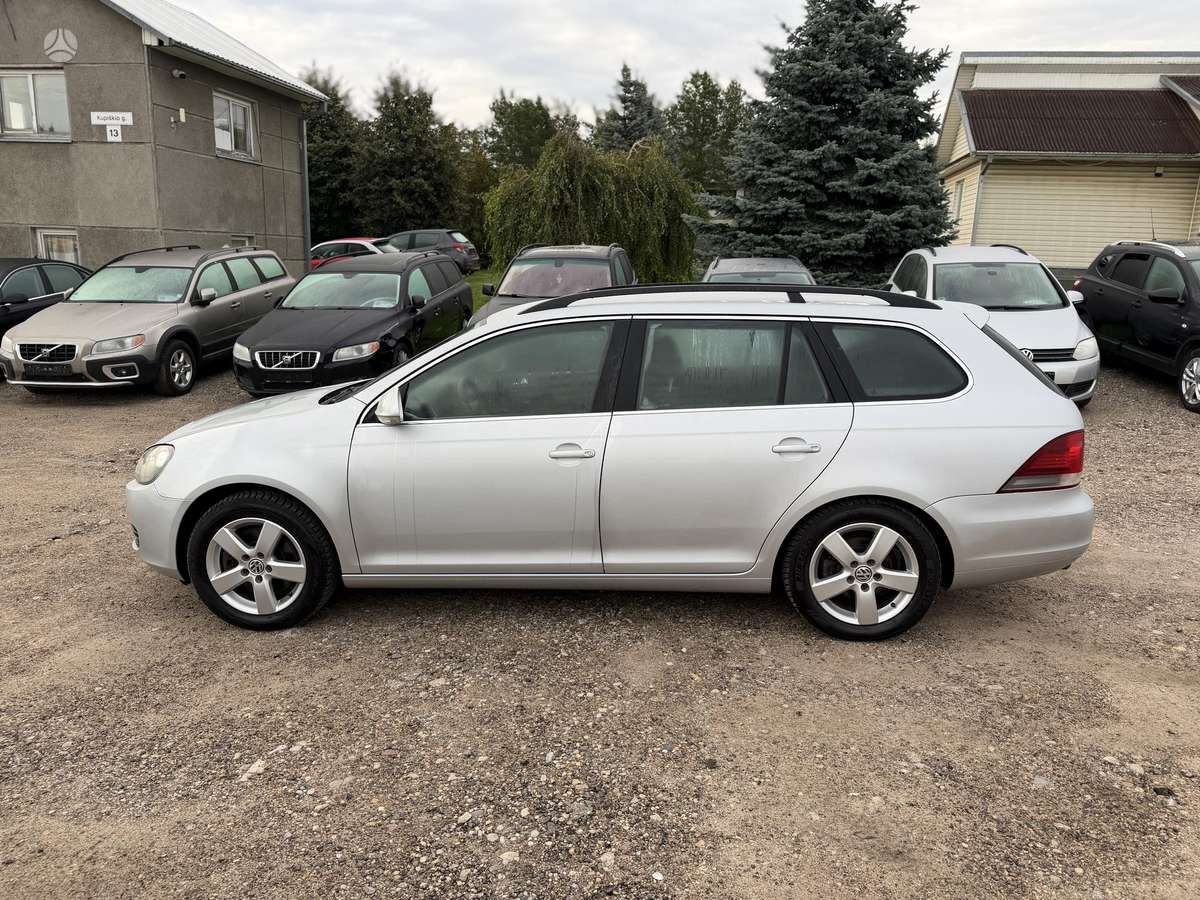 Volkswagen Golf - 7