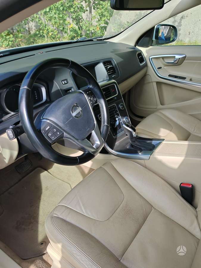 Volvo S60 - 8