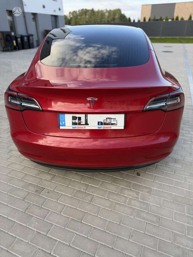 Tesla Model 3, 75 кВт·ч, Седан