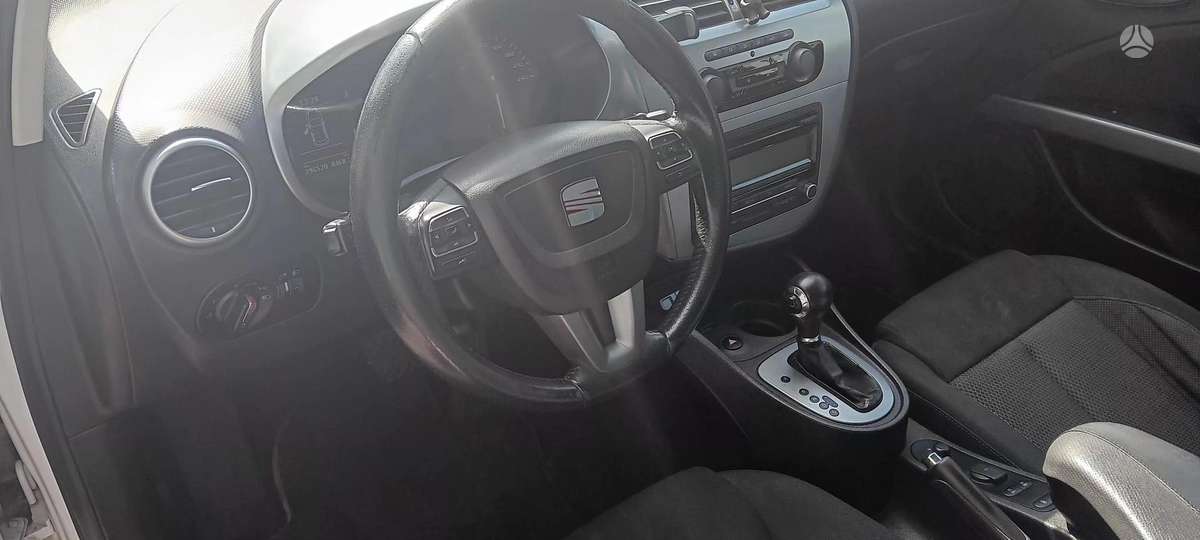 Seat Leon, 2.0 l., Хэтчбек