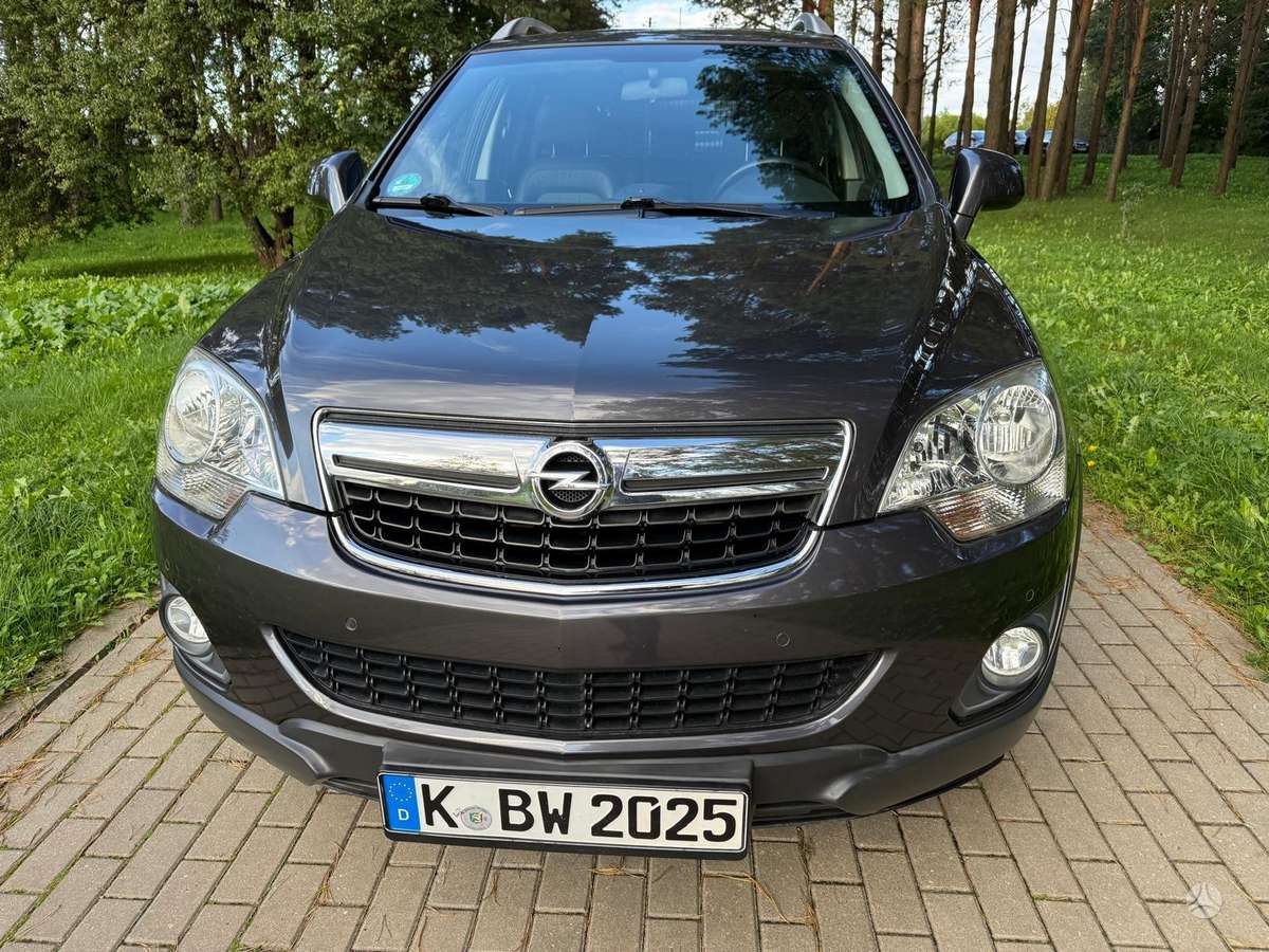 Opel Antara, 2.2 l., off-road / crossover