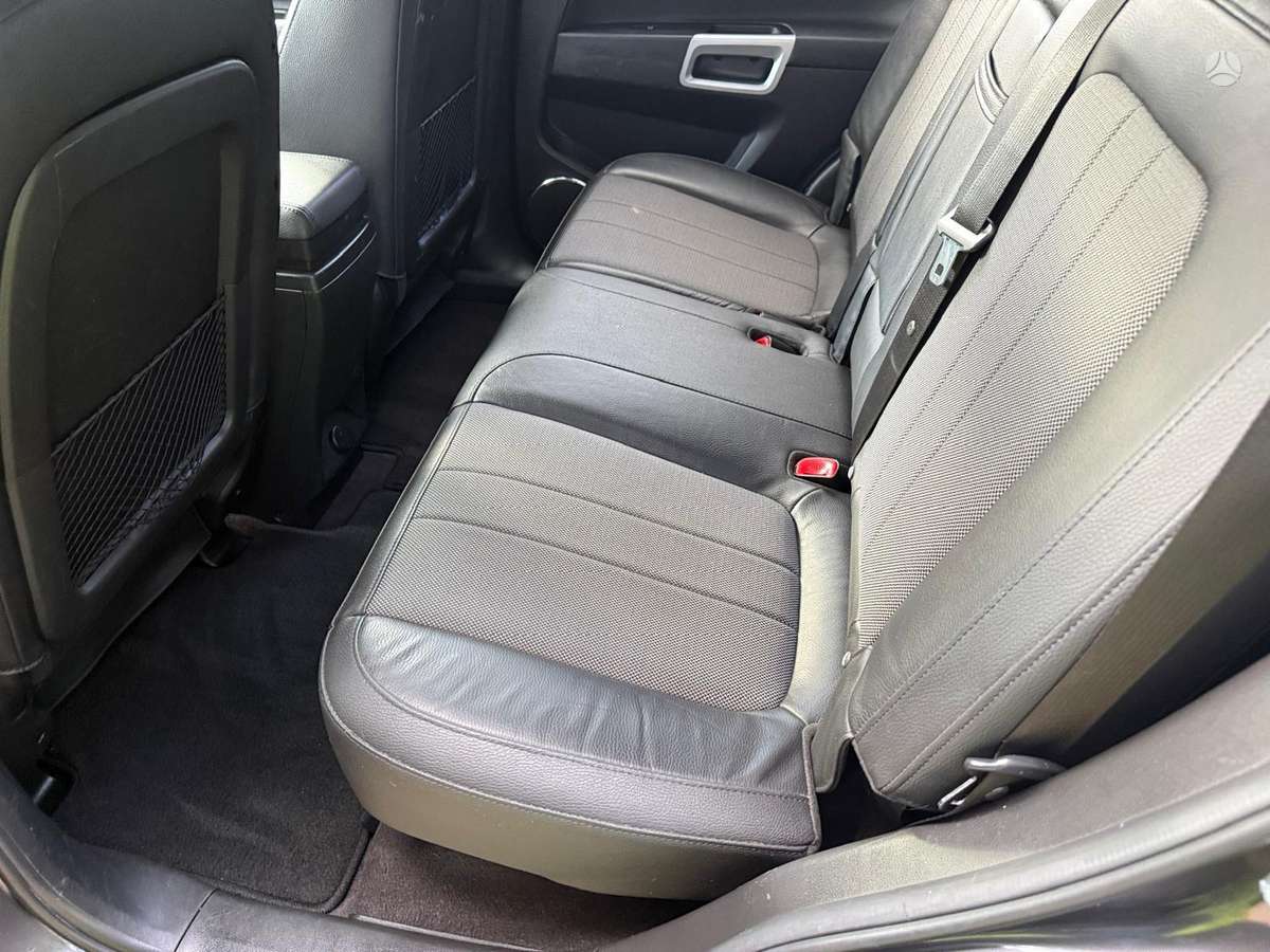 Opel Antara, 2.2 l., off-road / crossover