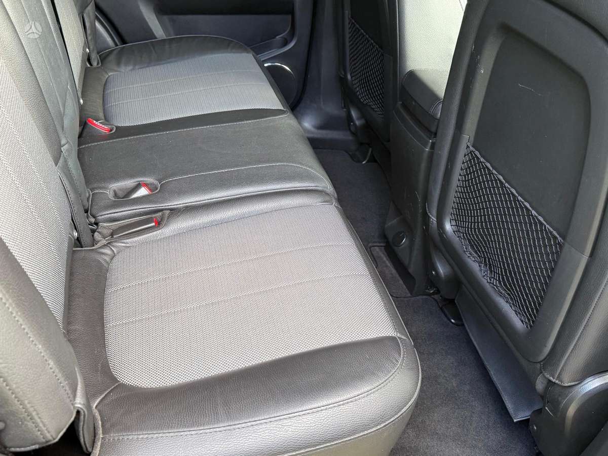 Opel Antara, 2.2 l., off-road / crossover