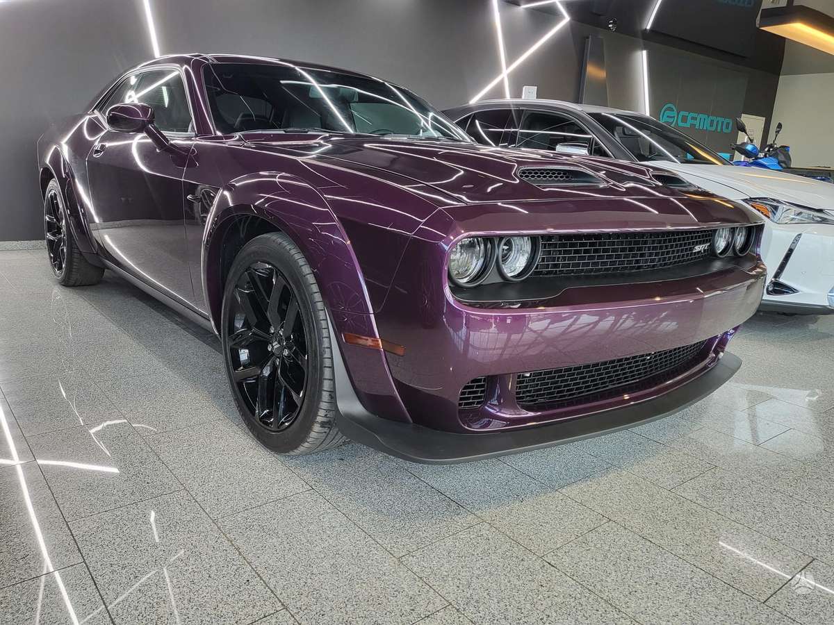 Dodge Challenger, 5.7 l., coupe
