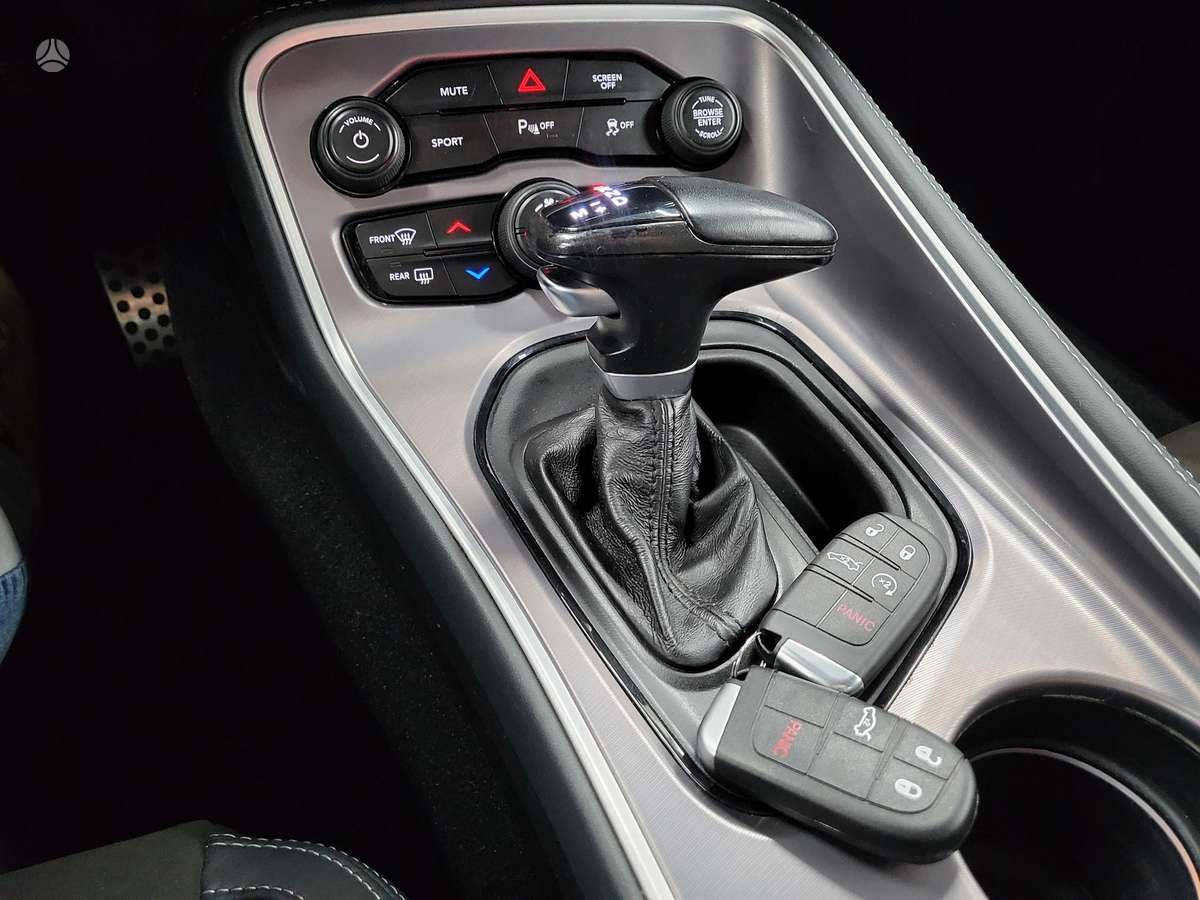 Dodge Challenger, 5.7 l., coupe