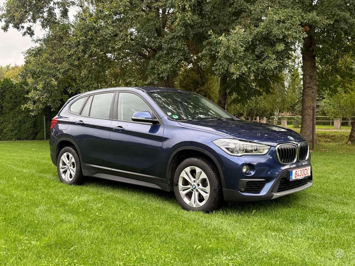 BMW X1, 2.0 l., Минивэн
