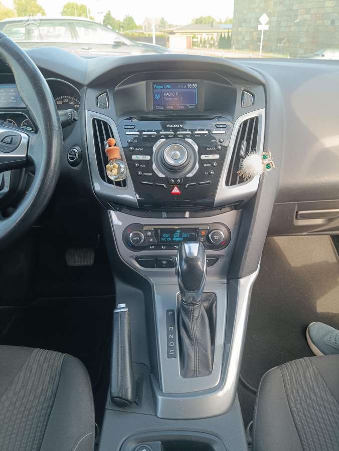 Ford Focus, 2.0 l., hatchback