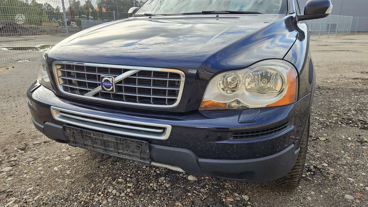 Volvo XC90 - 2