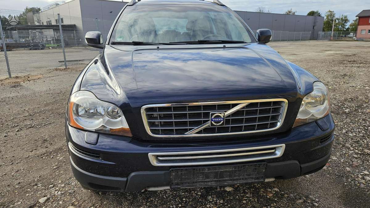Volvo XC90 - 3
