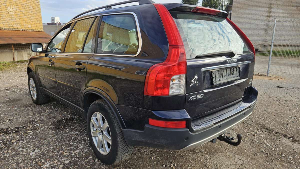Volvo XC90 - 9
