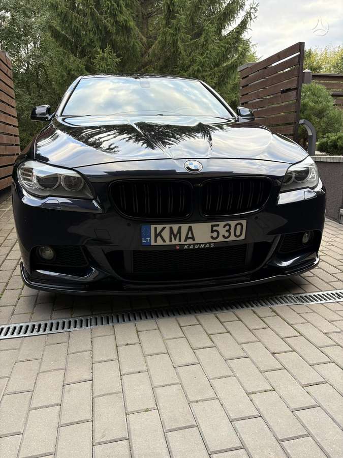 BMW 528, 3.0 l., Седан
