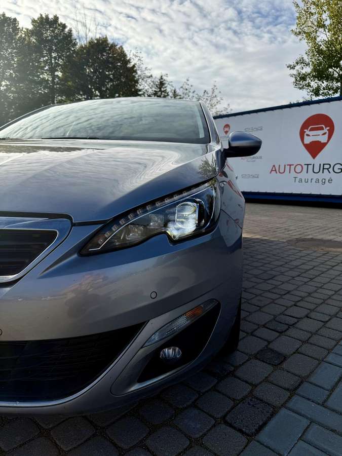 Peugeot 308 - 7