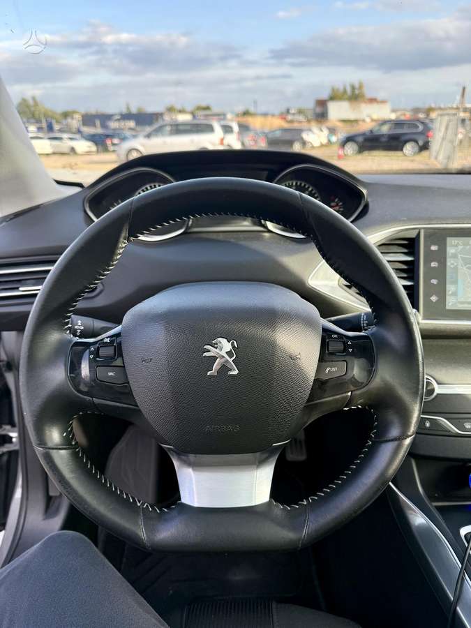 Peugeot 308 - 9