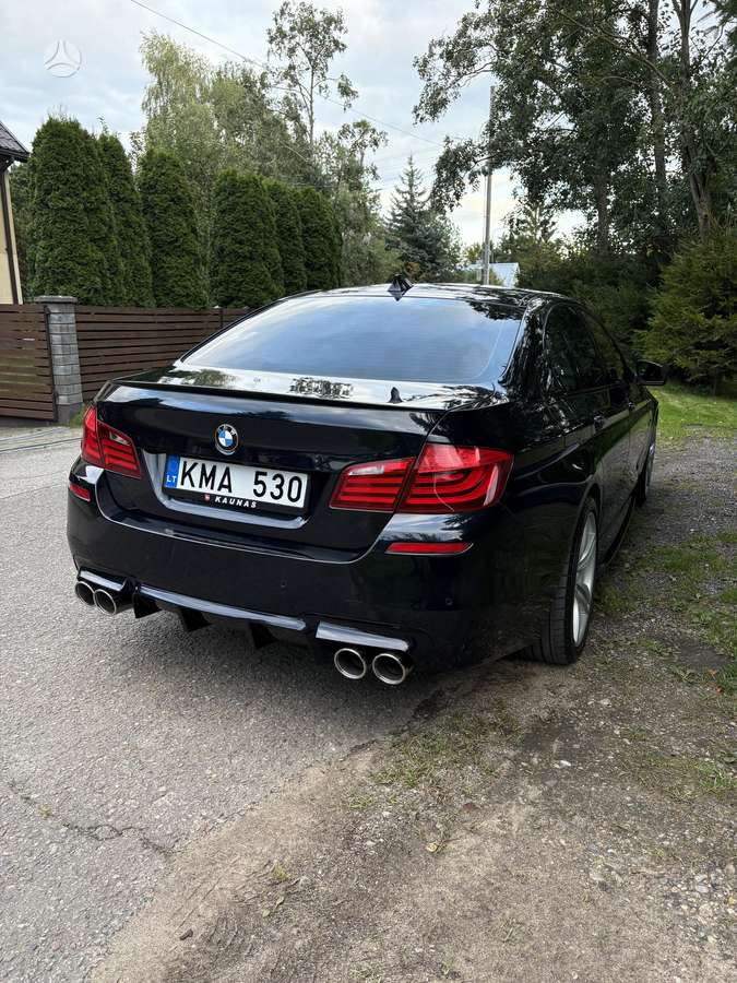 BMW 528, 3.0 l., Седан
