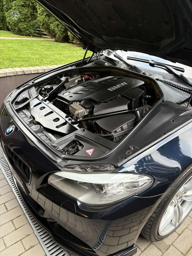 BMW 528, 3.0 l., Седан